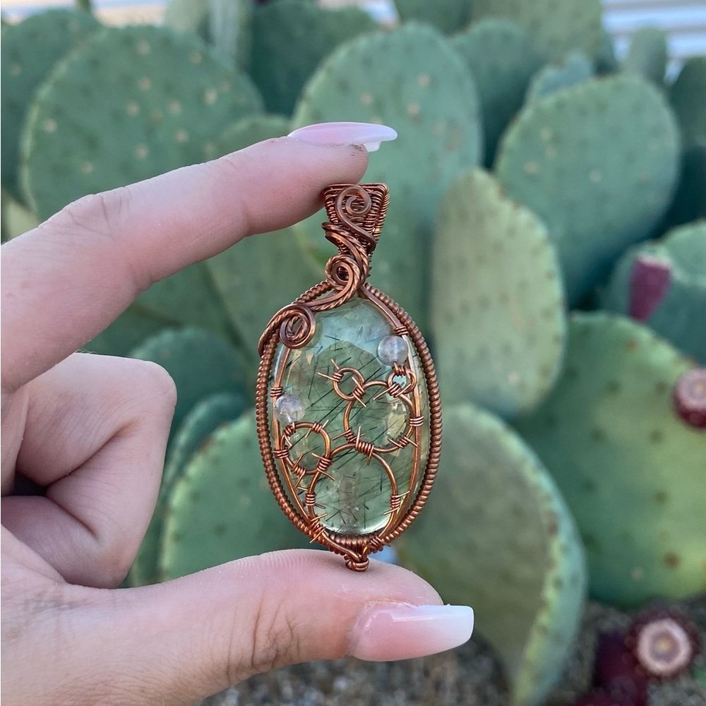 Handcrafted Prehnite & Labradorite Cactus Copper Pendant